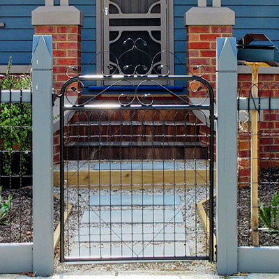 Gardenvale woven wire gate